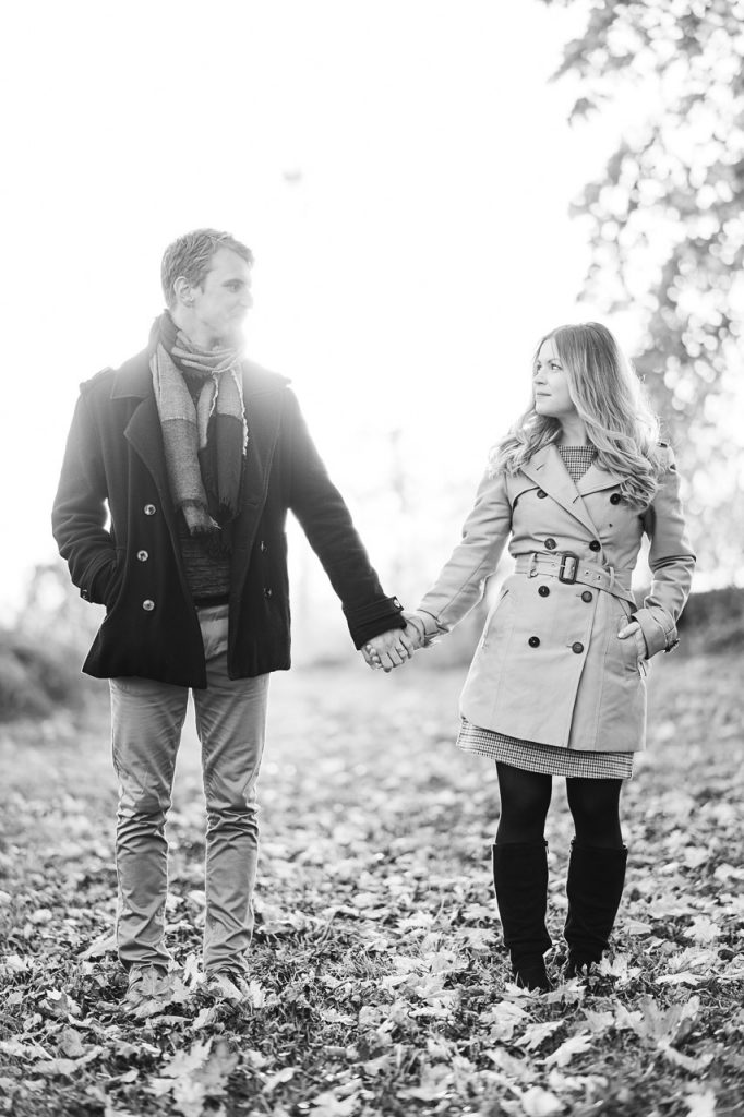 romanticky svadobny portret pri zapade slnka
